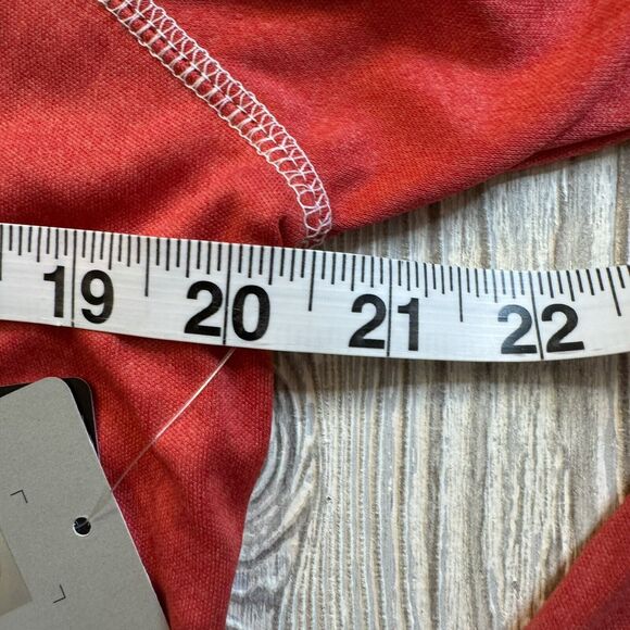 Colosseum Miami OH Red Hawks Logo 1/4 Zip Pullover Womens XL Red Lightweight NWT - Picture 10 of 13